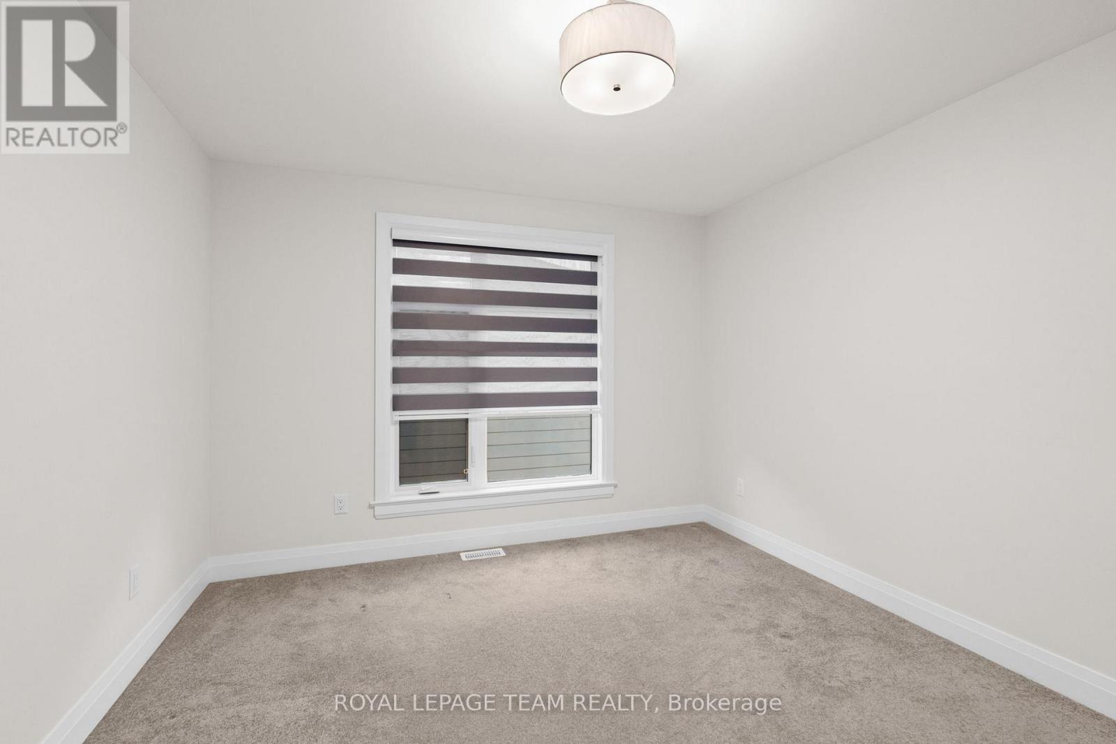 Bedroom - 200 Ketchikan Crescent, Ottawa, ON - Indoor Photo Showing Other Room