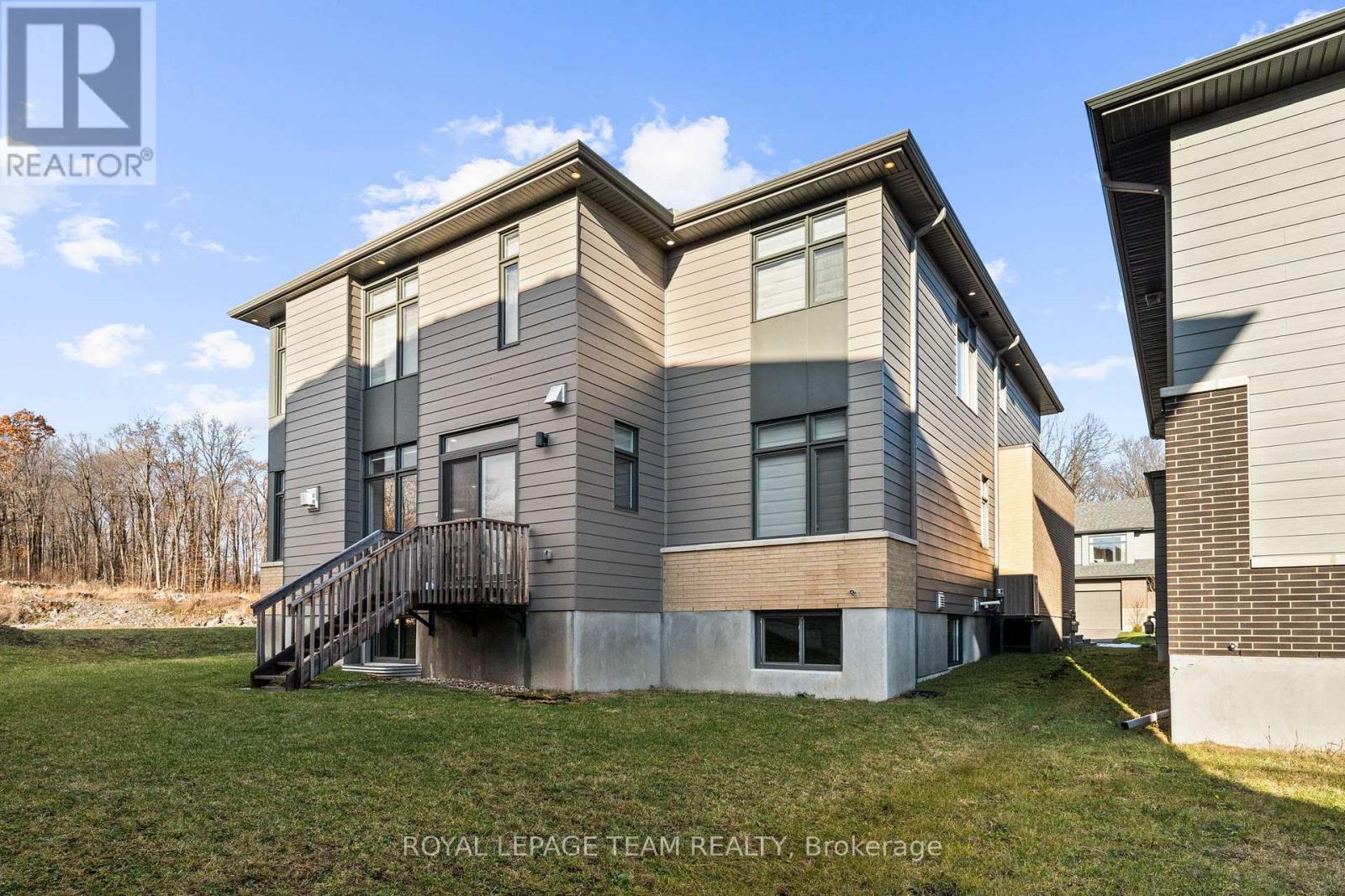 200 Ketchikan Crescent, Ottawa, ON - Outdoor