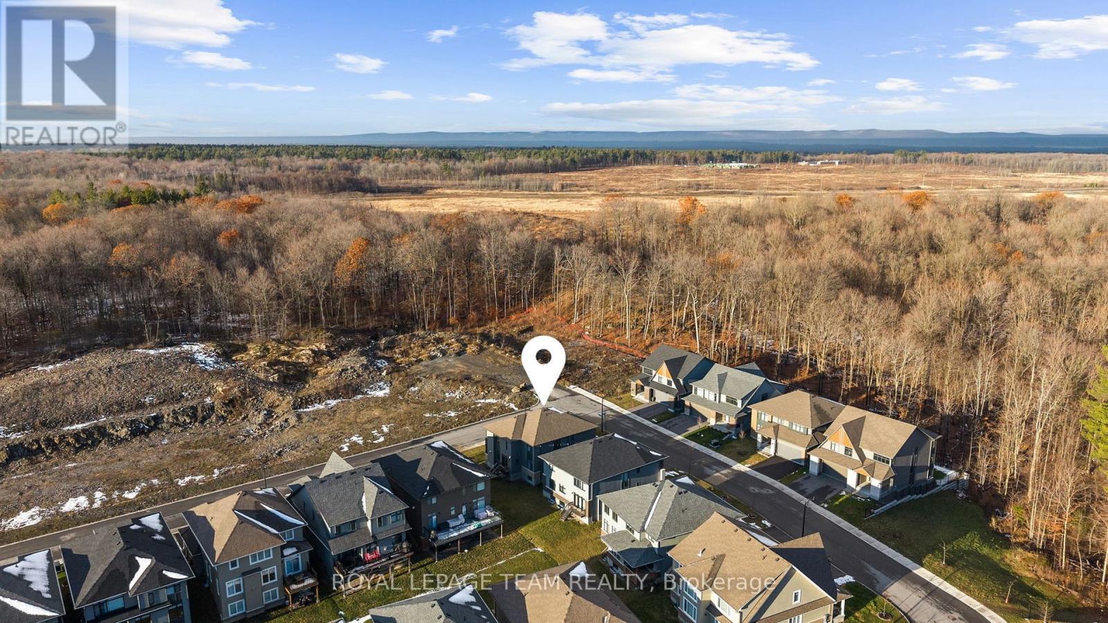 200 Ketchikan Crescent, Ottawa, ON - Outdoor With View