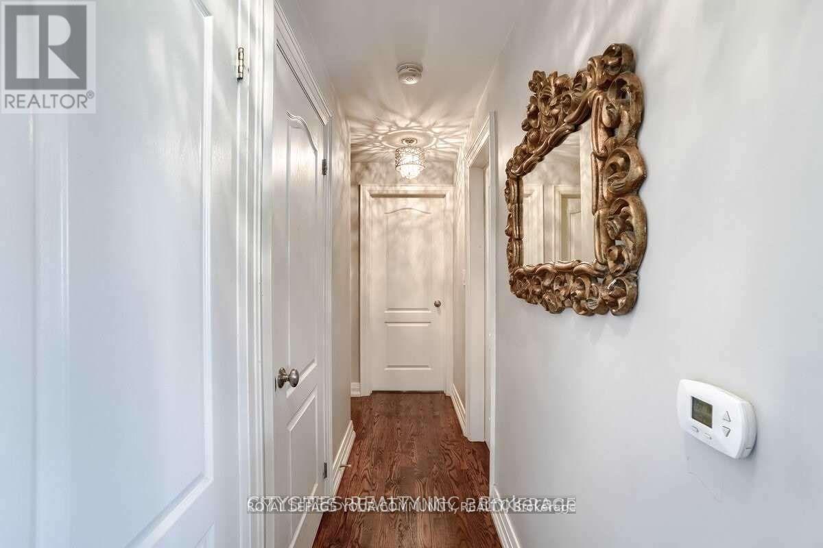 5890 15Th Side Road, King, ON - Indoor Photo Showing Other Room