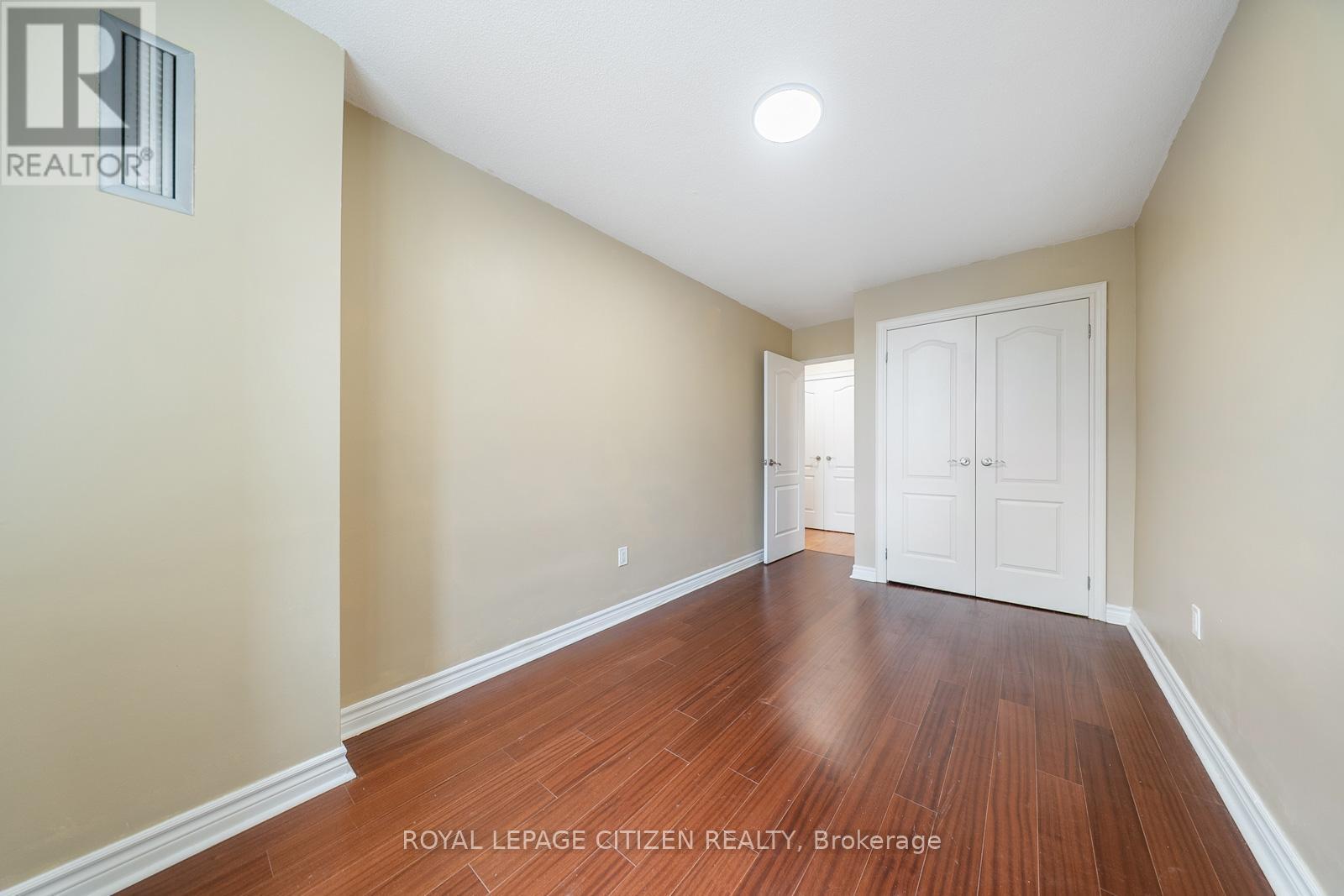 202 - 260 Seneca Hill Drive, Toronto, ON - Indoor Photo Showing Other Room