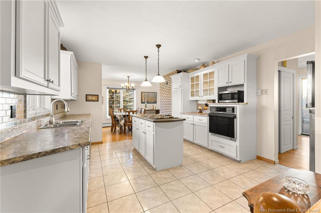 641-643 Evangeline St, Dieppe, NB