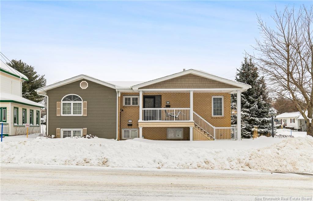 641-643 Evangeline St, Dieppe, NB