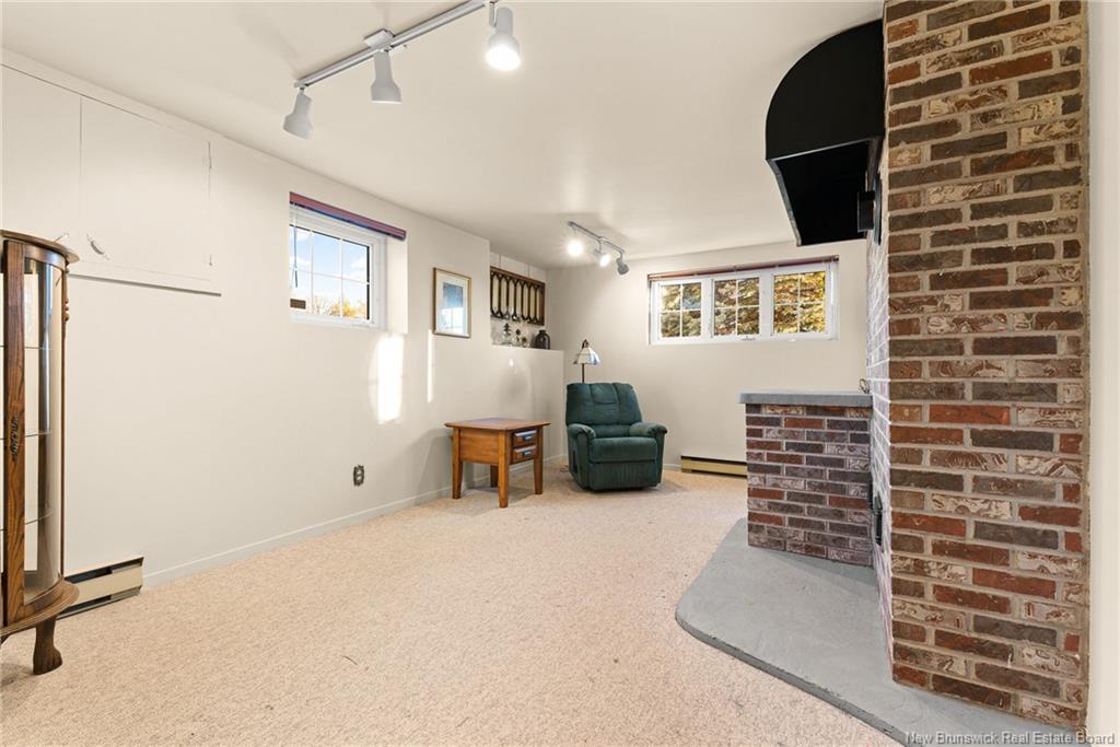 641-643 Evangeline St, Dieppe, NB