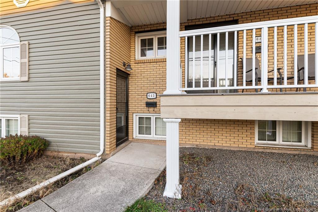 641-643 Evangeline St, Dieppe, NB