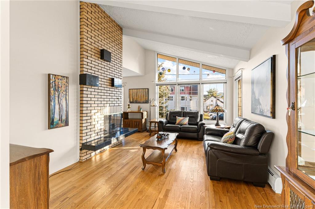 641-643 Evangeline St, Dieppe, NB