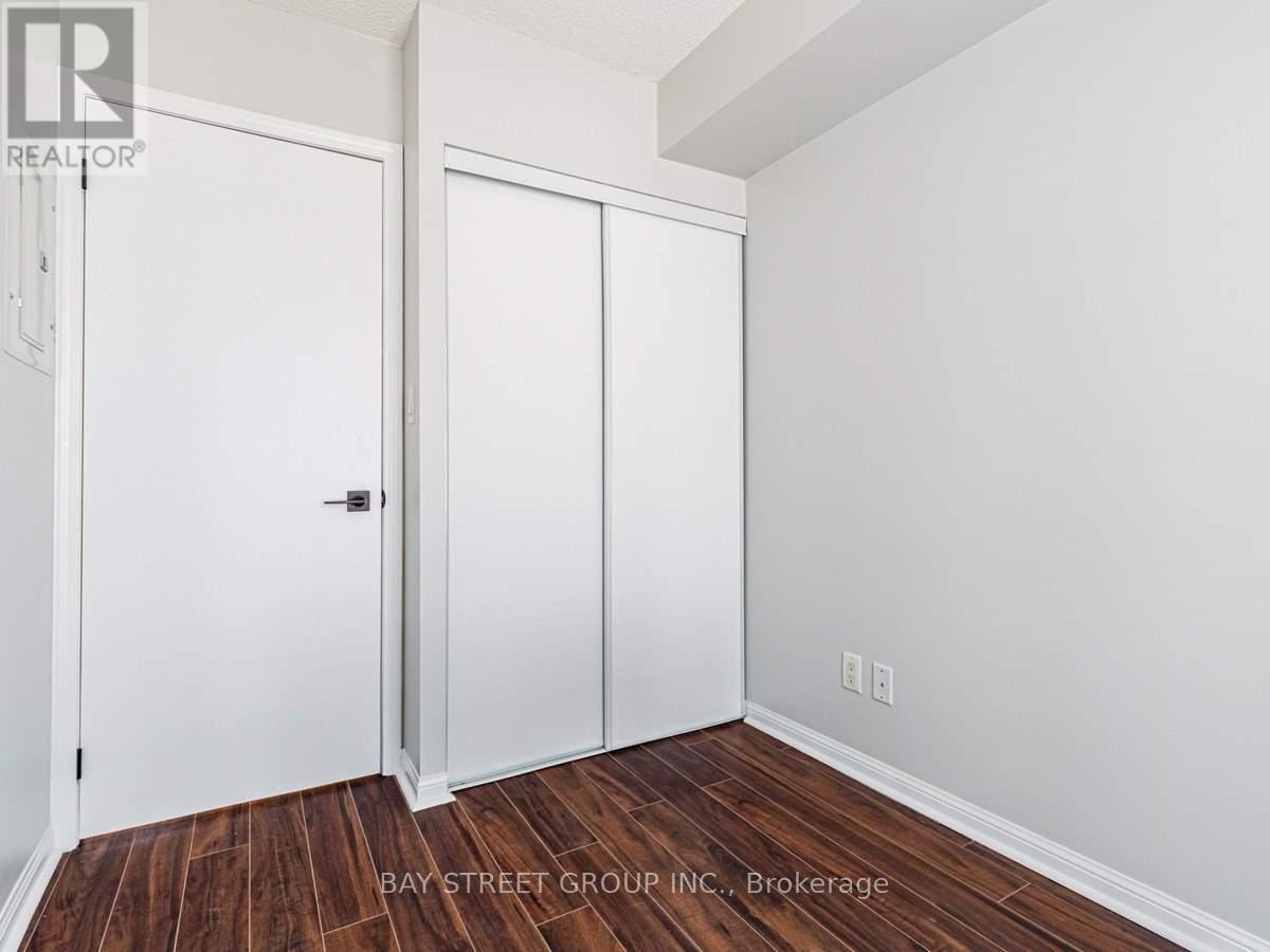 703 - 5 Everson Drive, Toronto, ON - Indoor Photo Showing Other Room