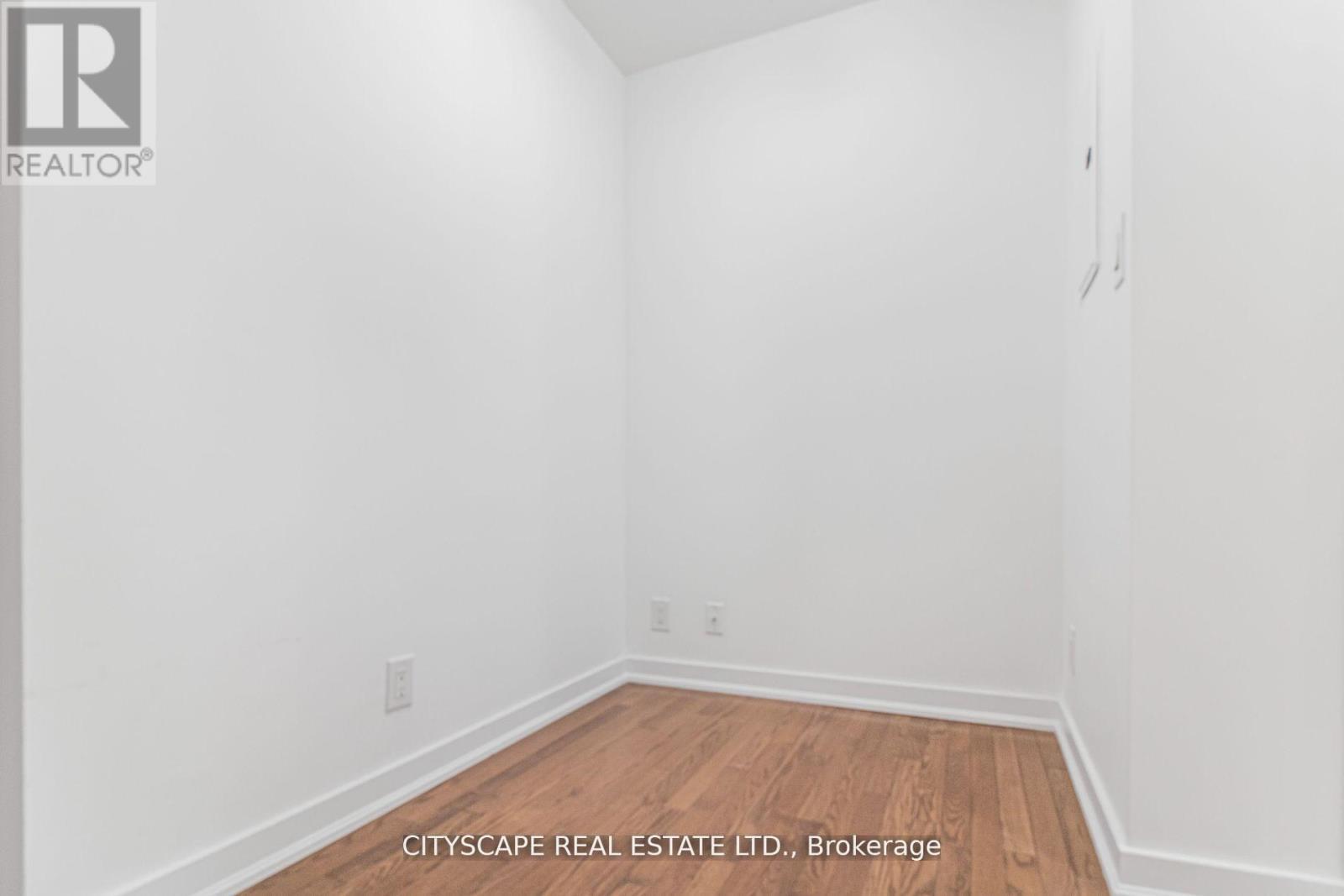 3910 - 12 York Street, Toronto, ON - Indoor Photo Showing Other Room