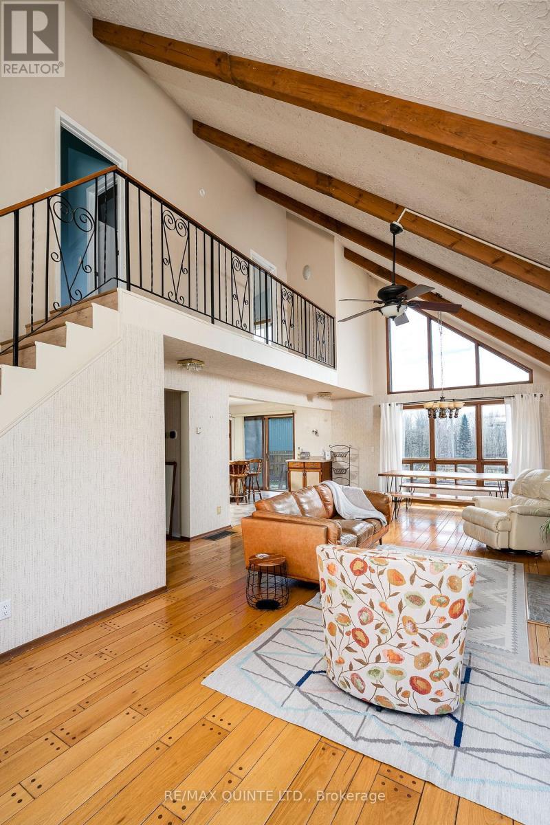 252 Maines Road, Tweed (Hungerford (Twp)), ON - Indoor Photo Showing Other Room