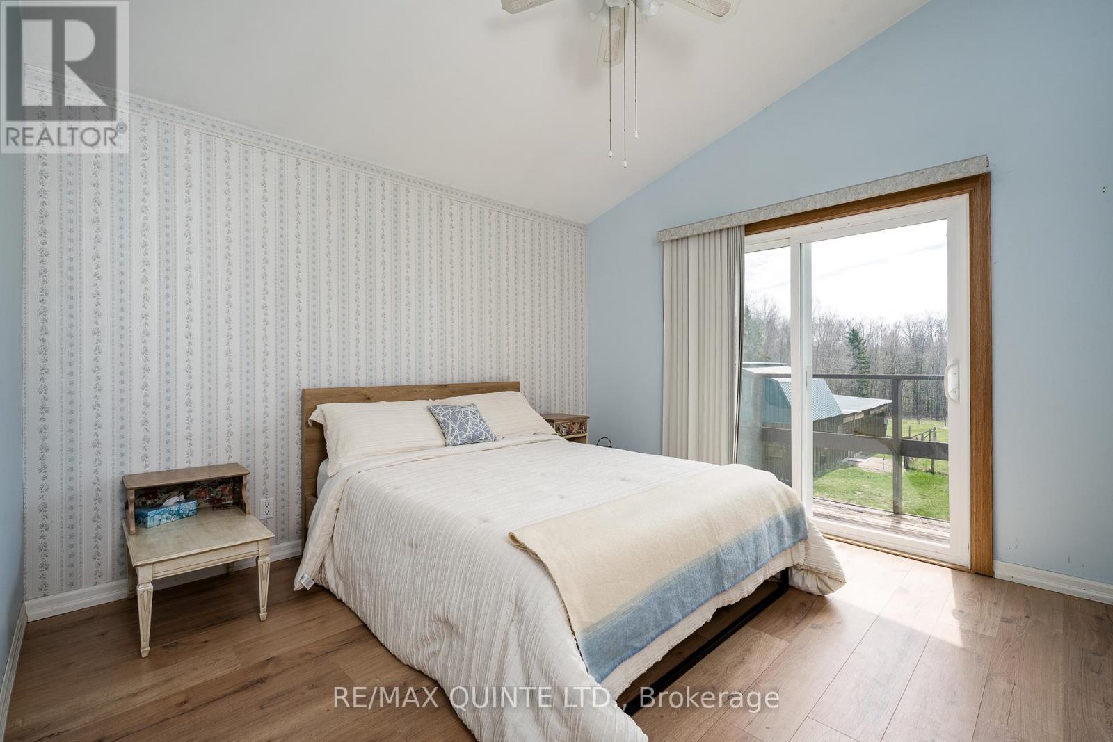 252 Maines Road, Tweed (Hungerford (Twp)), ON - Indoor Photo Showing Bedroom