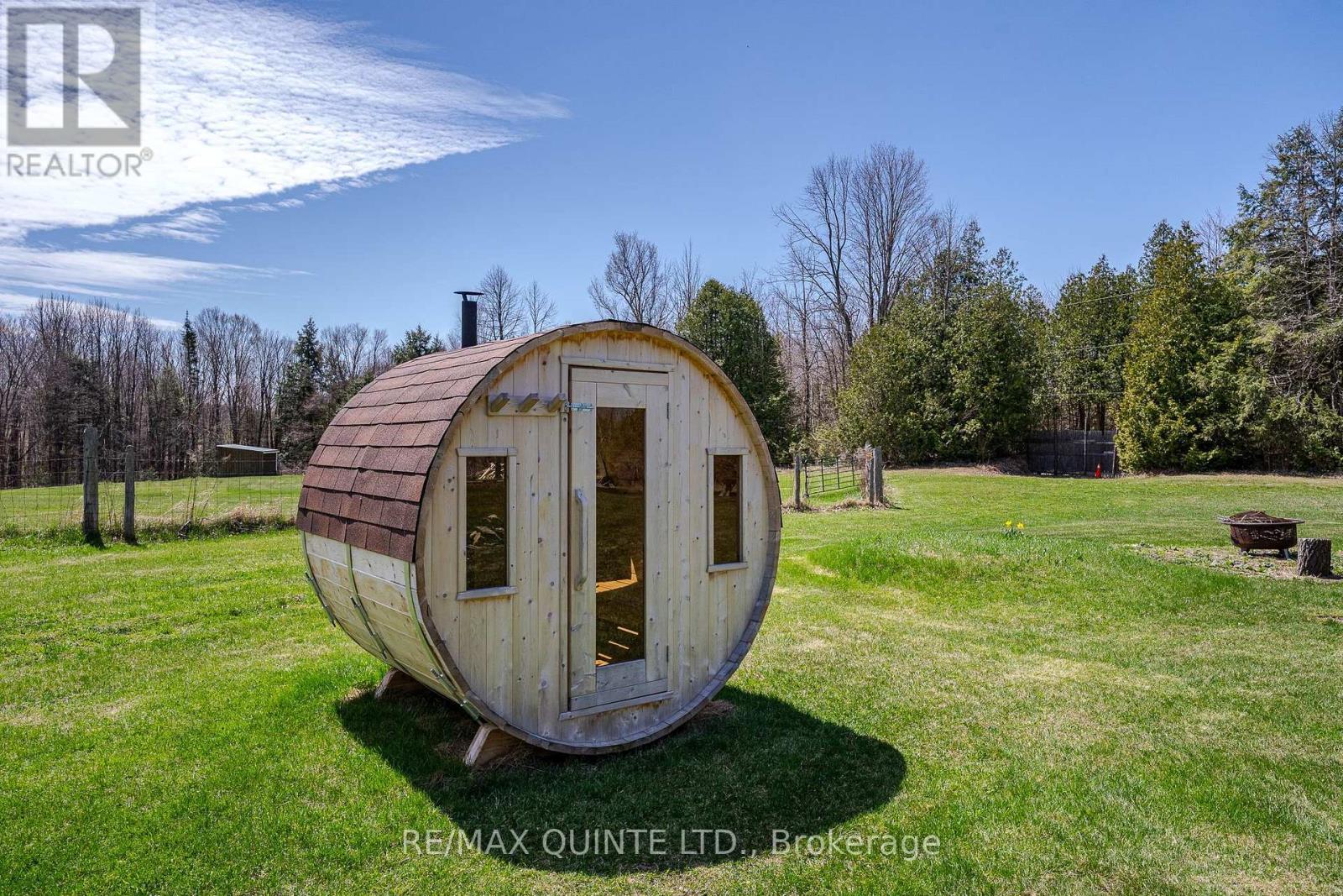 252 Maines Road, Tweed (Hungerford (Twp)), ON - Outdoor