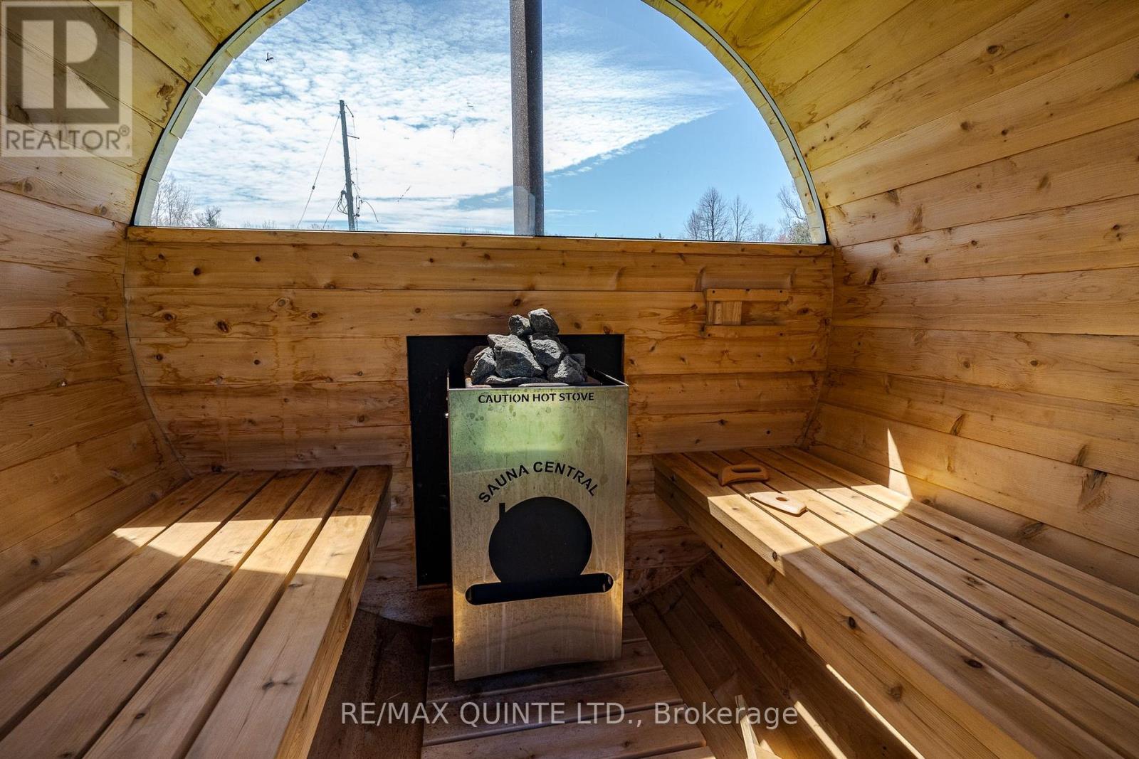 252 Maines Road, Tweed (Hungerford (Twp)), ON - Indoor Photo Showing Other Room