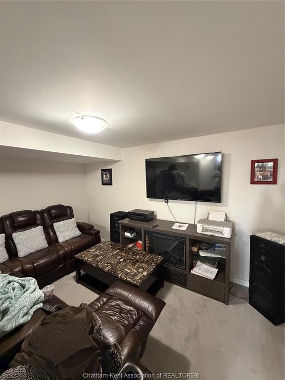 55 Clara Crescent, Chatham, ON