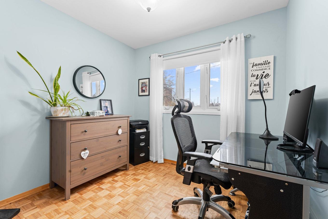 Chambre à coucher - 615 Rue Piché, Terrebonne (Terrebonne), QC - Indoor Photo Showing Office