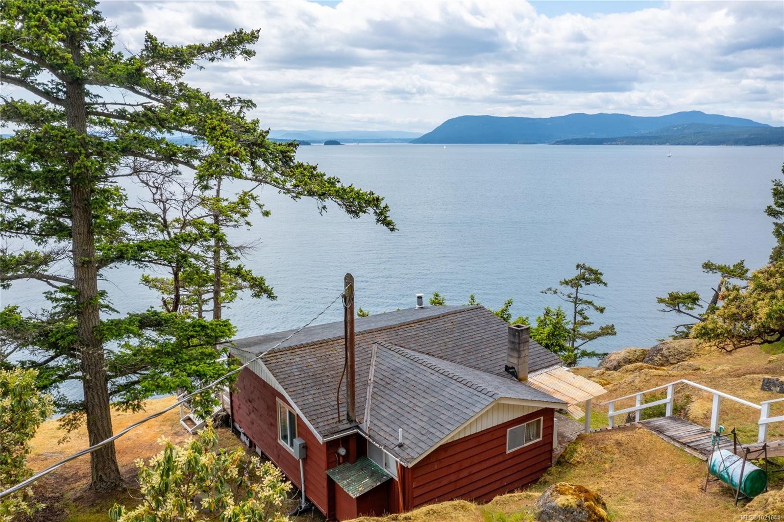 37177 Schooner Way, Pender Island, BC