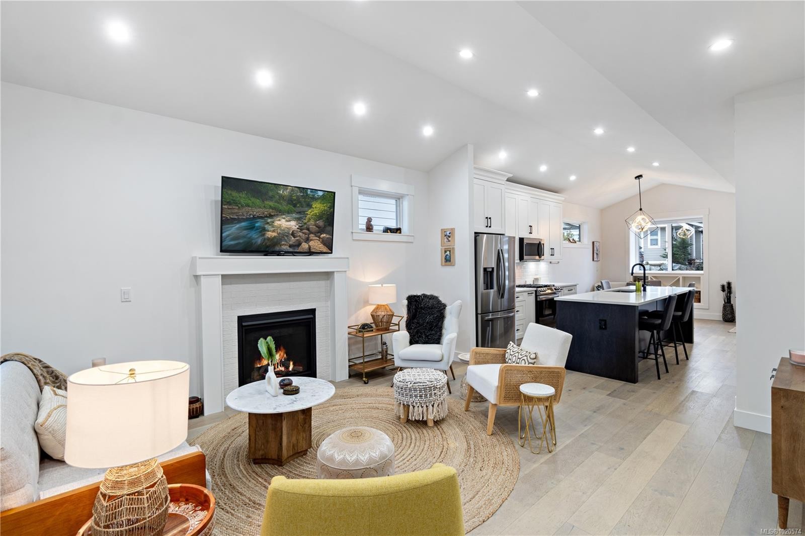 682 Briarwood Dr, Parksville, BC