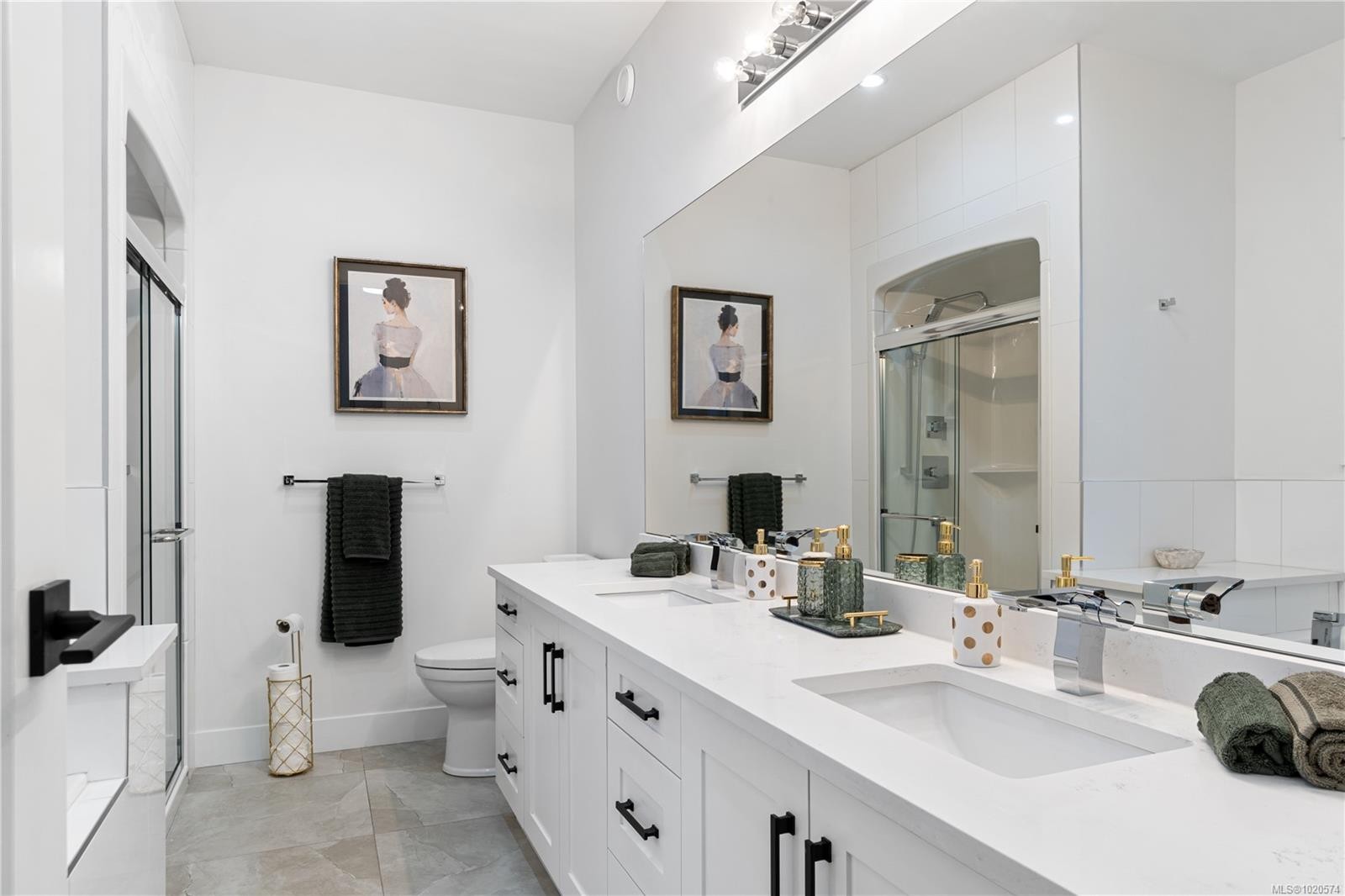 682 Briarwood Dr, Parksville, BC