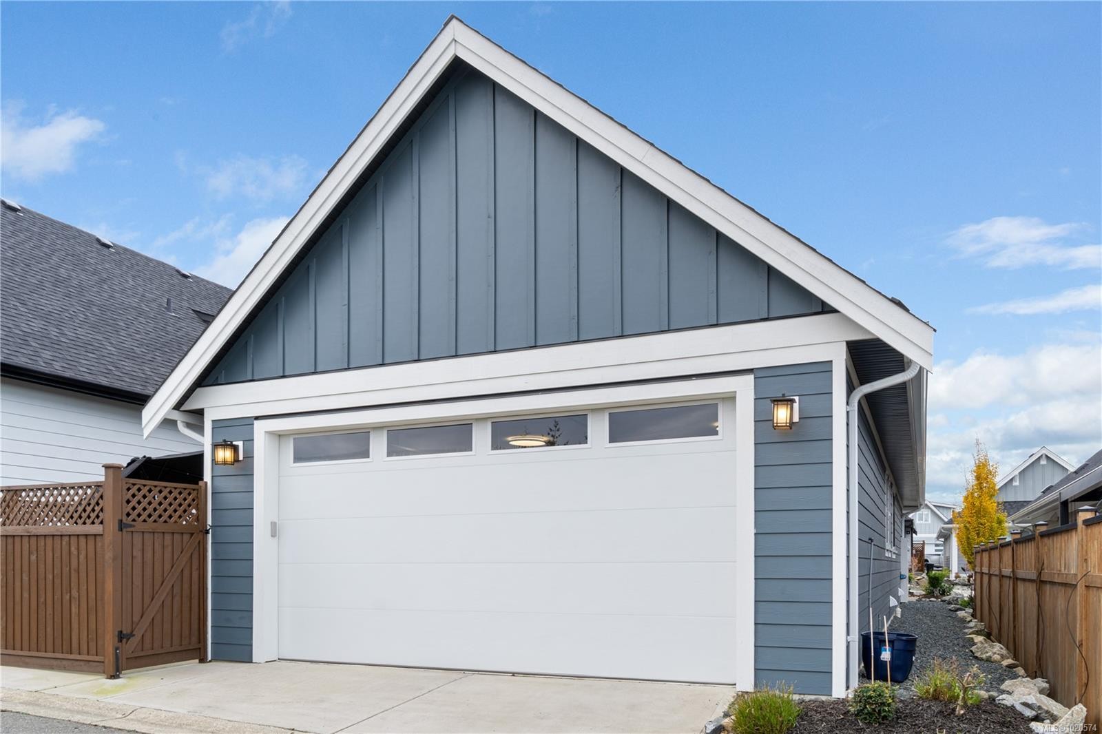 682 Briarwood Dr, Parksville, BC