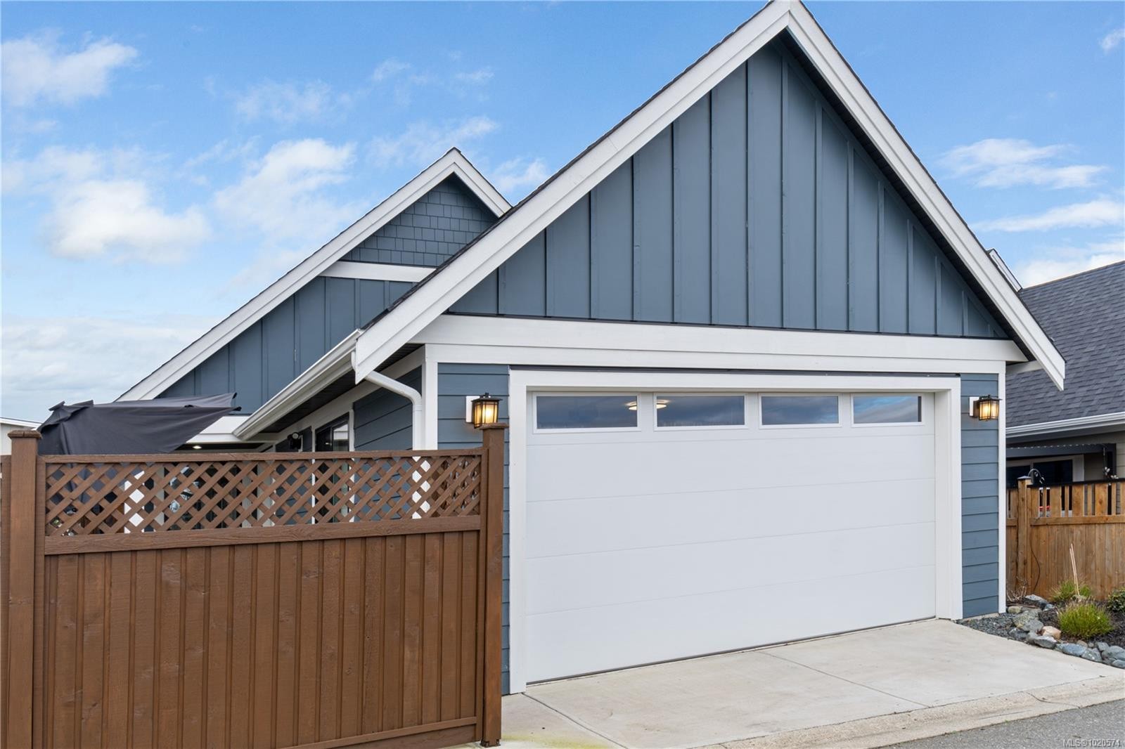 682 Briarwood Dr, Parksville, BC