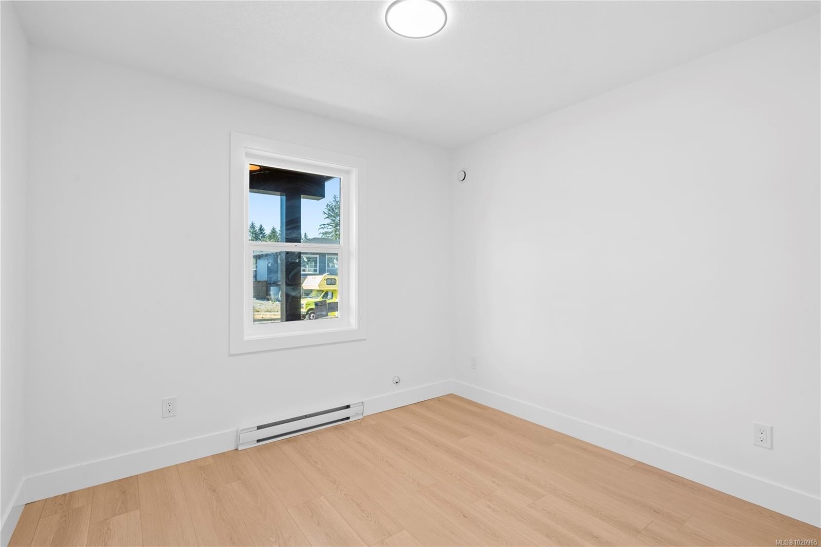 631 Eighth St, Nanaimo, BC