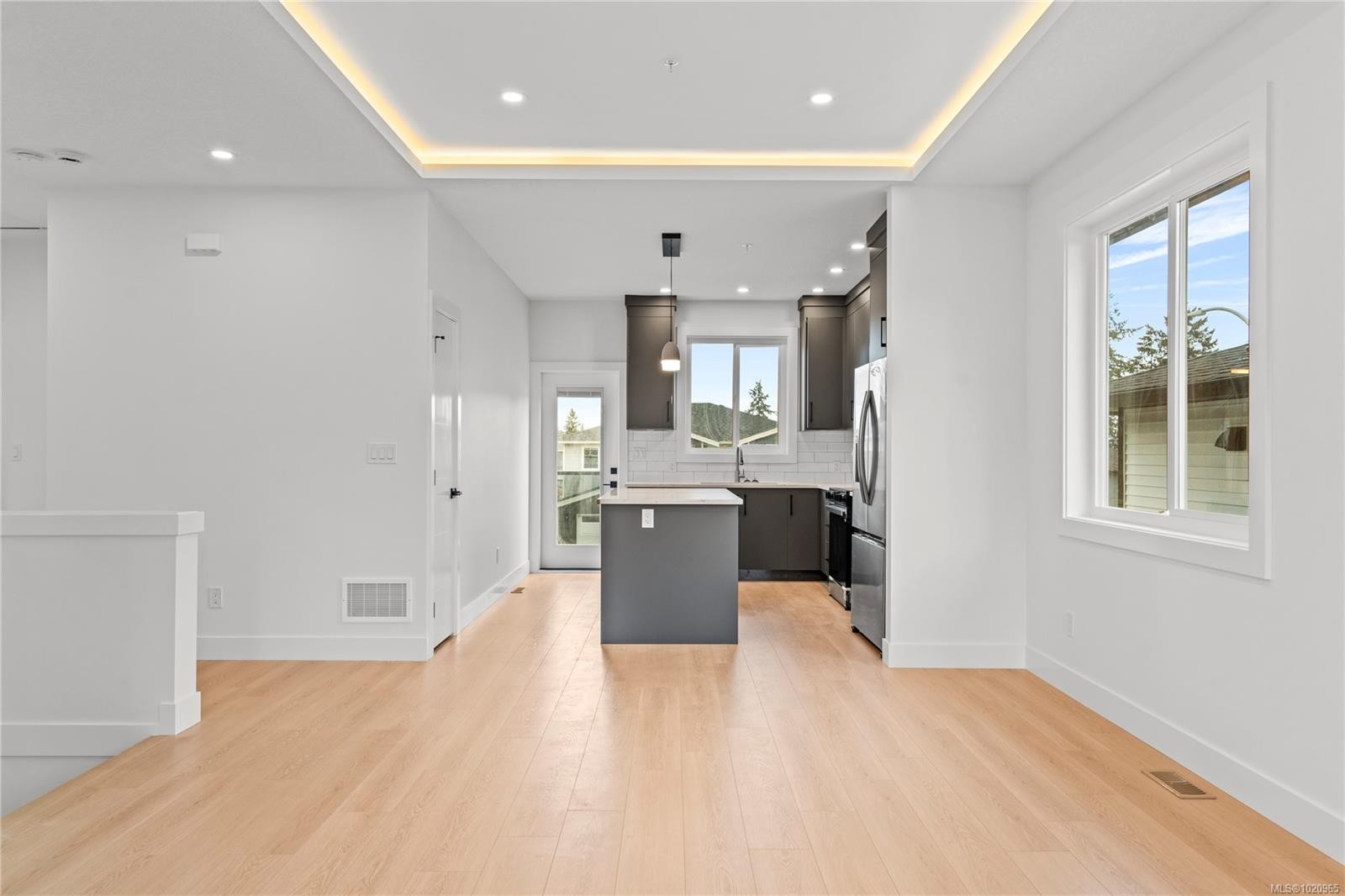 631 Eighth St, Nanaimo, BC