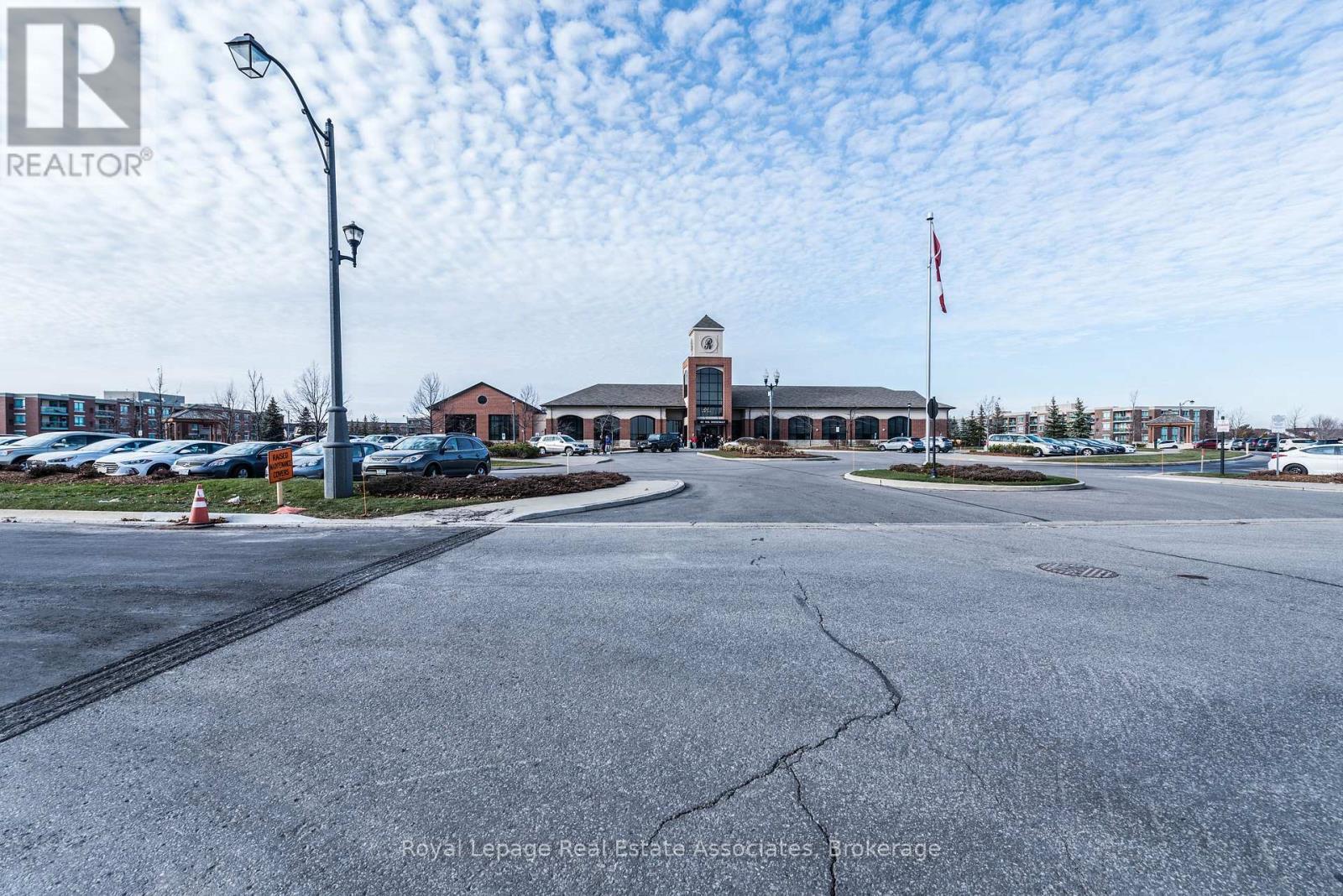 304 - 40 Via Rosedale Way, Brampton, ON - Outdoor With View