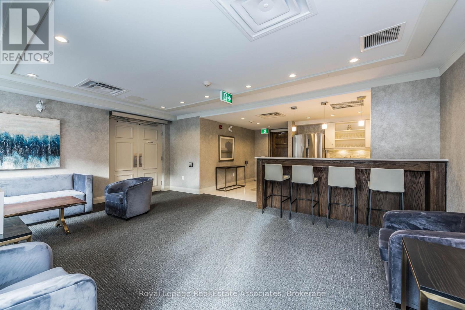 304 - 40 Via Rosedale Way, Brampton, ON - Indoor