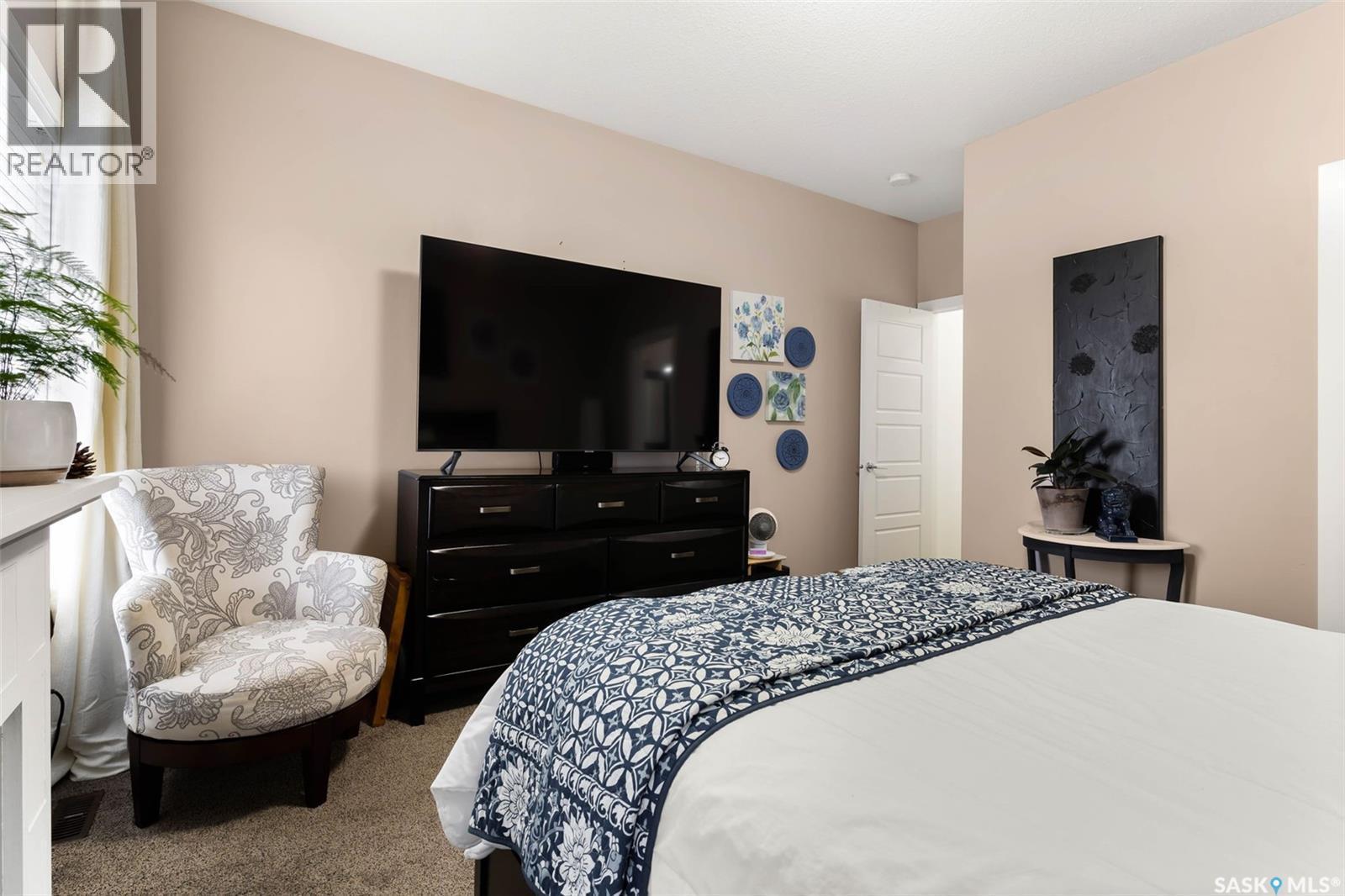 5061 Snowbirds Crescent, Regina, SK - Indoor Photo Showing Bedroom