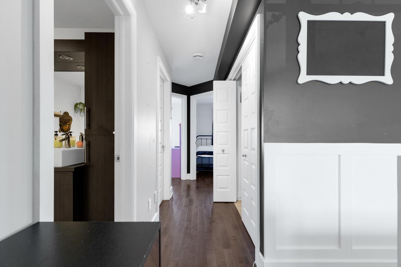 Hall d'entrée/Vestibule - 18857 Rue Hubert-Aquin, Mirabel, QC - Indoor Photo Showing Other Room