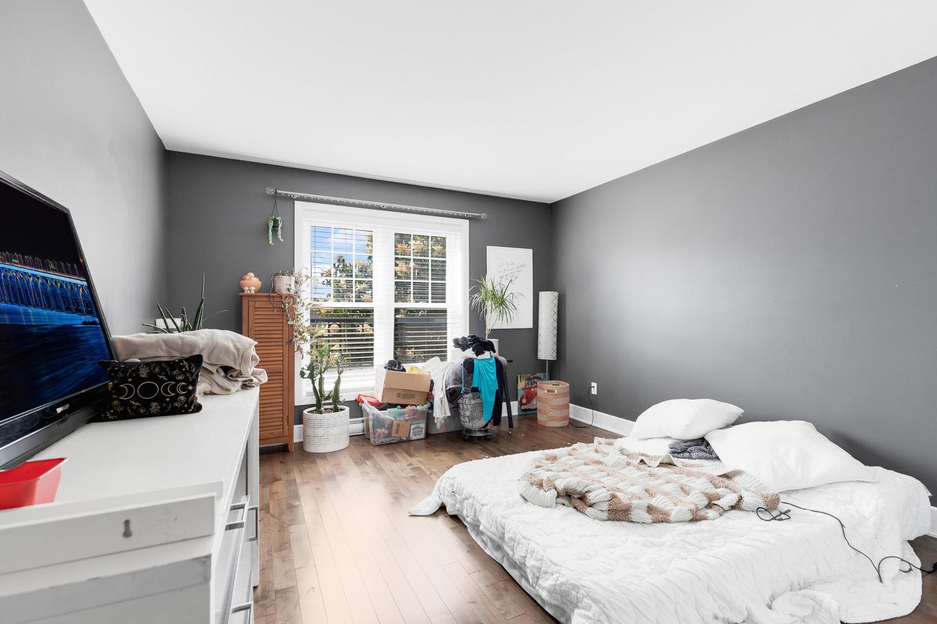 Chambre à coucher - 18857 Rue Hubert-Aquin, Mirabel, QC - Indoor Photo Showing Bedroom