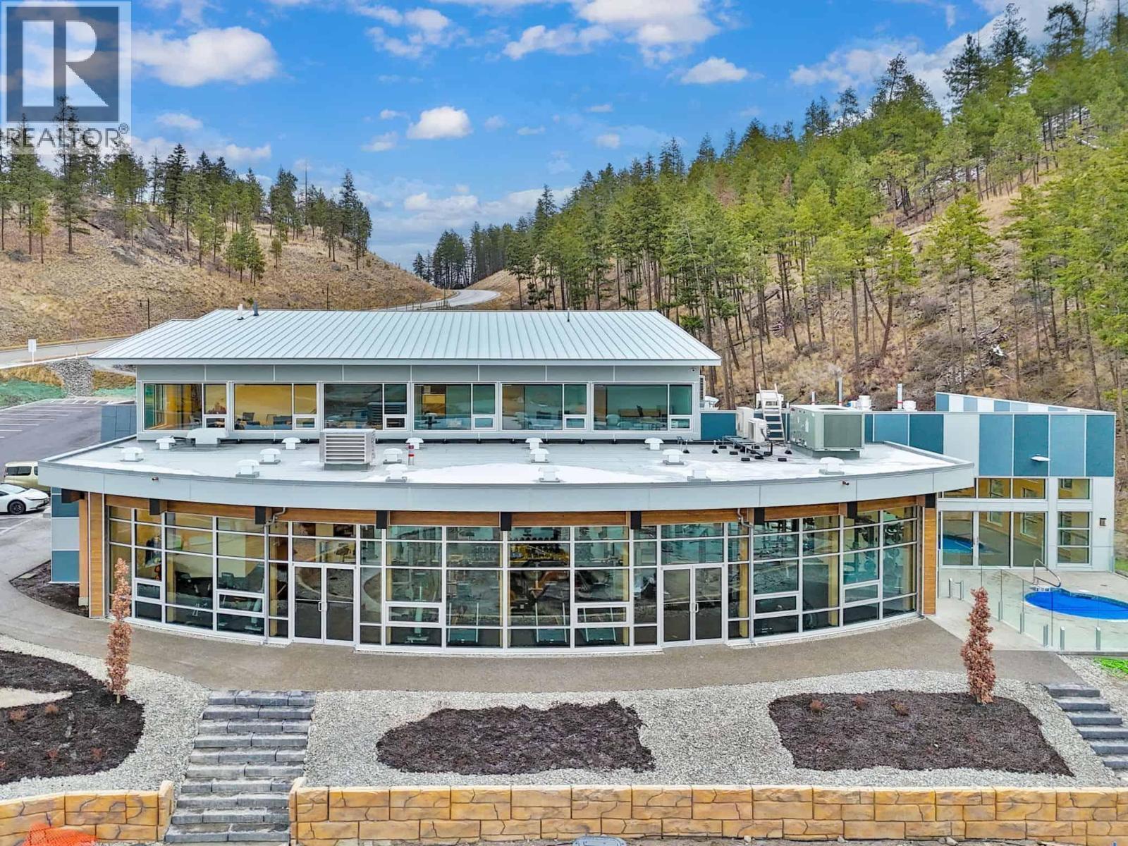 3434 Mckinley Beach Drive Unit# 408, Kelowna, BC - Outdoor