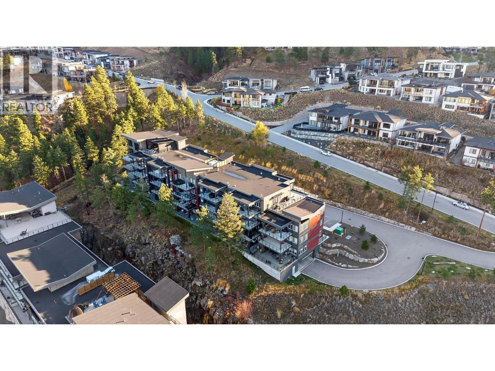 3434 Mckinley Beach Drive Unit# 408, Kelowna, BC - Outdoor With View