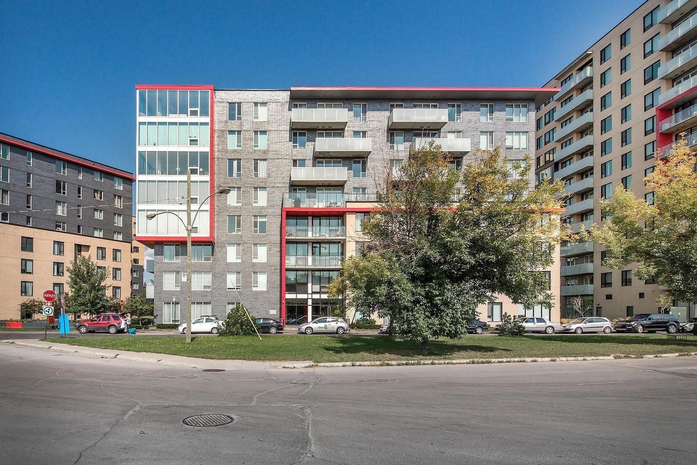 Façade - 211-7317 Av. Victoria, Montréal (Côte-Des-Neiges/Notre-Dame-De-Grâce), QC - Outdoor With Balcony With Facade