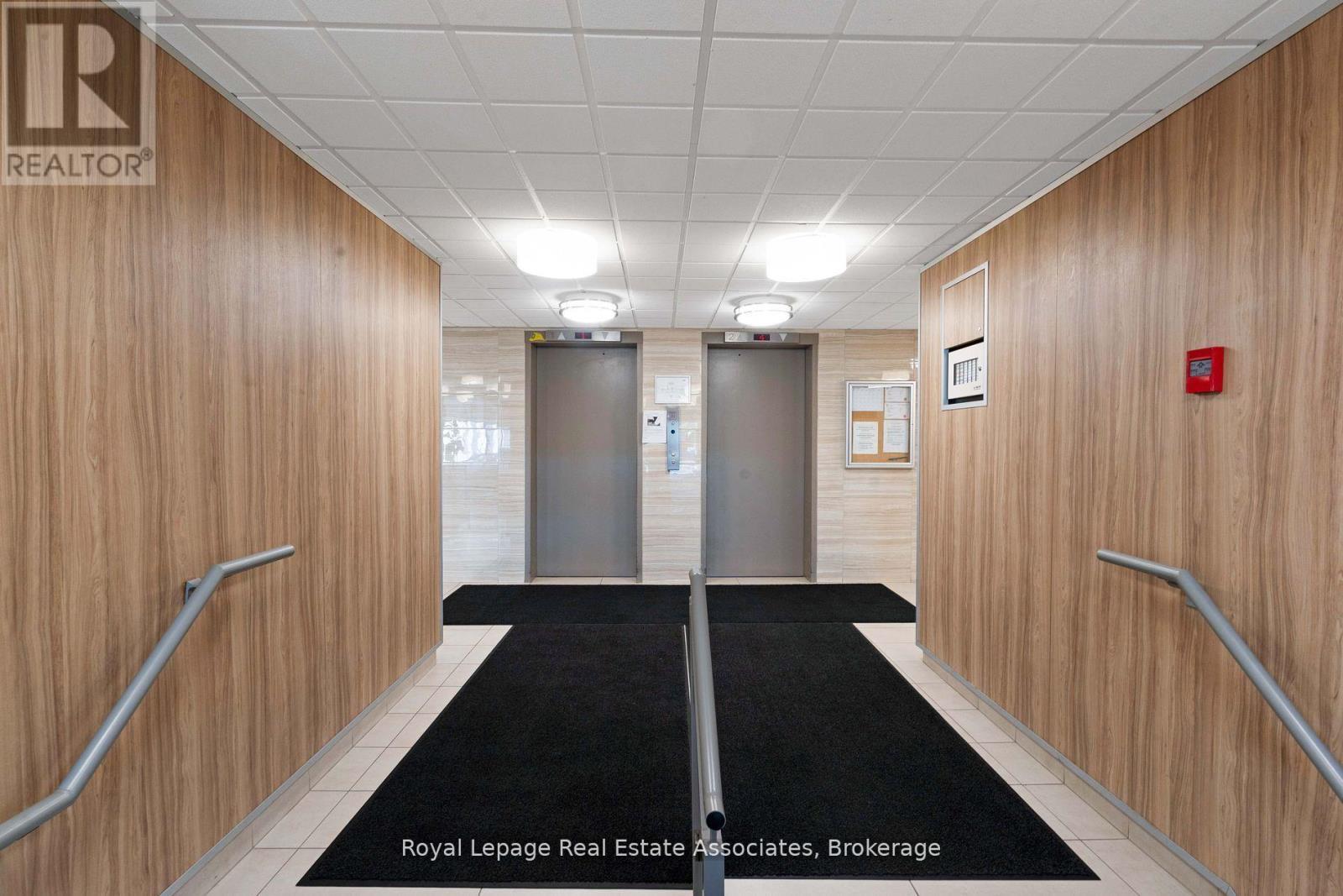 1204 - 215 Glenridge Avenue, St. Catharines, ON - Indoor Photo Showing Other Room