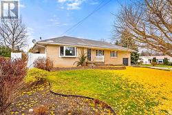 10 DORMAN STREET Brighton, ON K0K 1H0