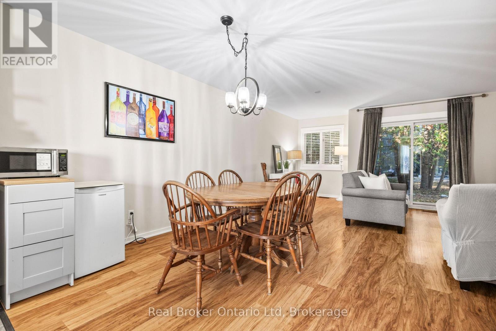 31 - 127 Fairway Crescent, Collingwood, ON - Indoor