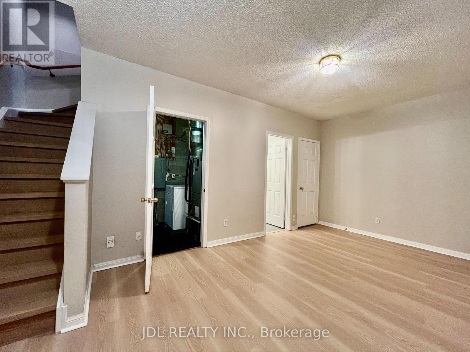 Basement with 2 Pc Bath - 26 - 10 Cox Boulevard, Markham, ON - Indoor Photo Showing Other Room
