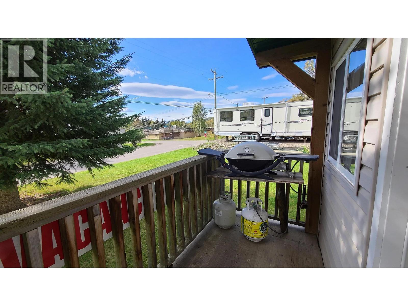 9802-9814 Freddette Avenue, Hudsons Hope, BC