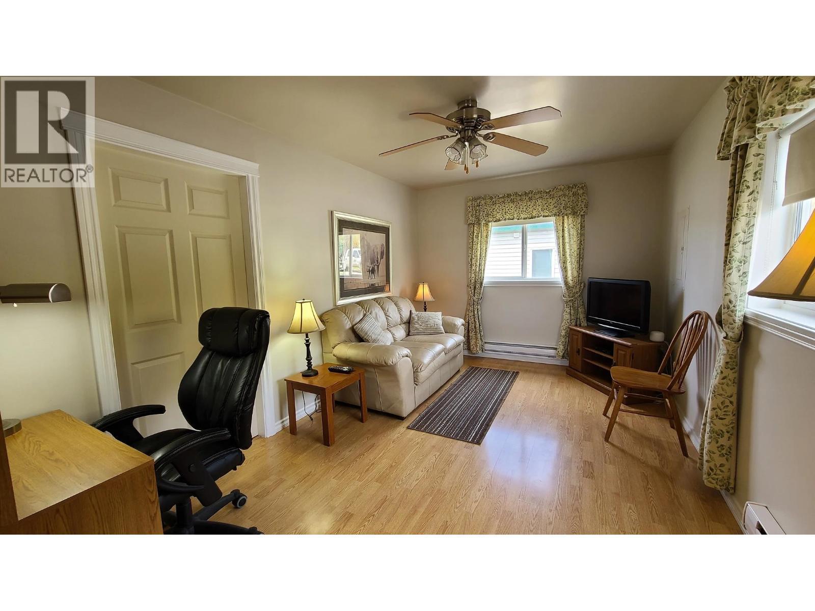 9802-9814 Freddette Avenue, Hudsons Hope, BC