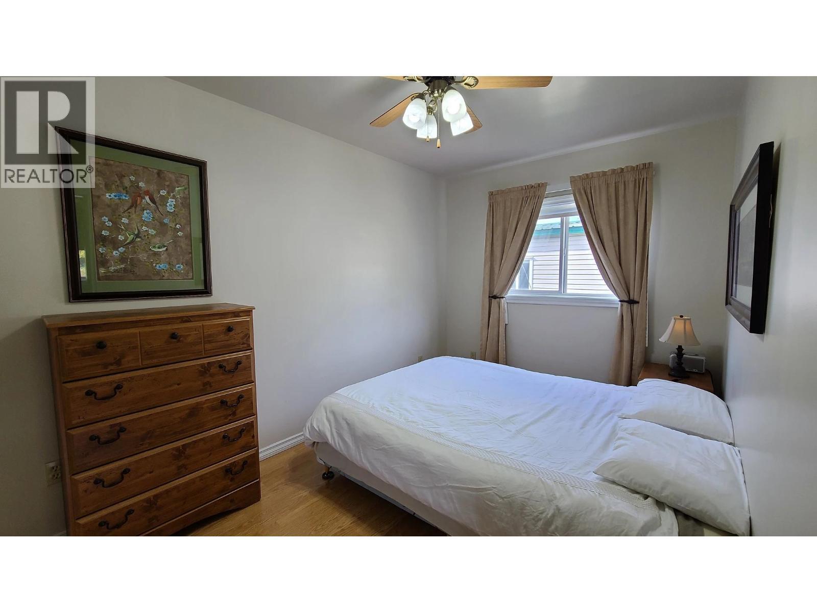 9802-9814 Freddette Avenue, Hudsons Hope, BC