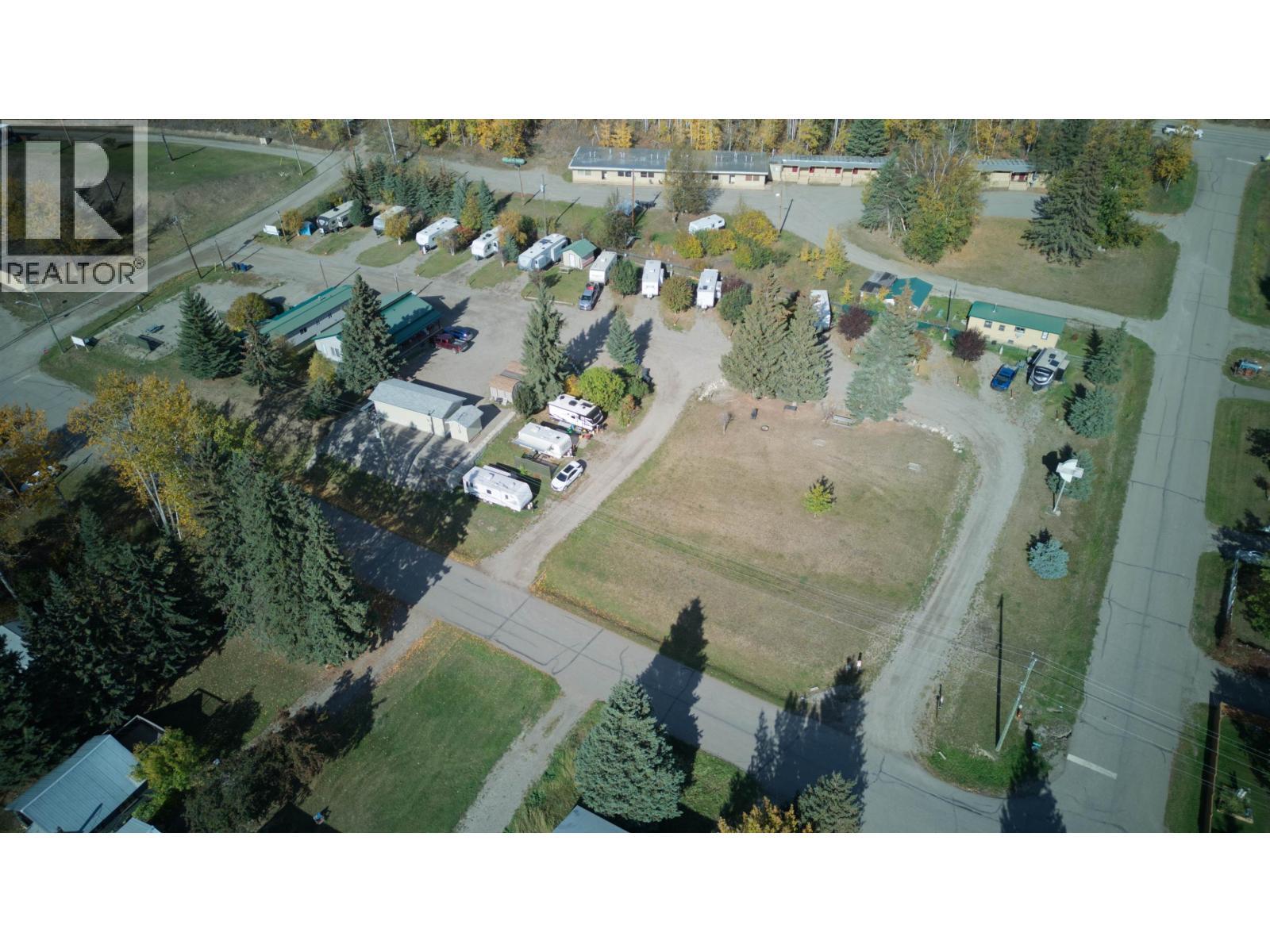 9802-9814 Freddette Avenue, Hudsons Hope, BC