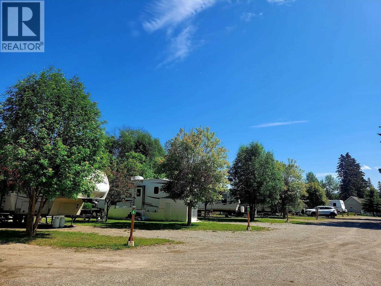 9802-9814 Freddette Avenue, Hudsons Hope, BC