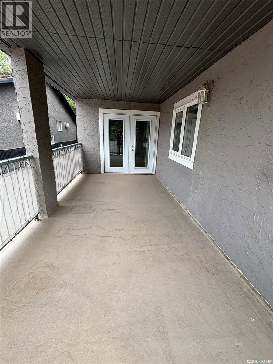 304 431 4Th Avenue N, Saskatoon, SK - Outdoor With Deck Patio Veranda With Exterior