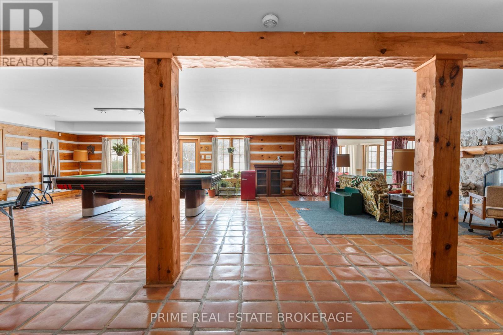 72797 Ravine Drive, Bluewater (Zurich), ON - Indoor Photo Showing Other Room