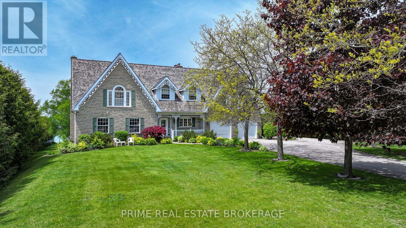 72797 Ravine Drive, Bluewater (Zurich), ON - Outdoor With Deck Patio Veranda