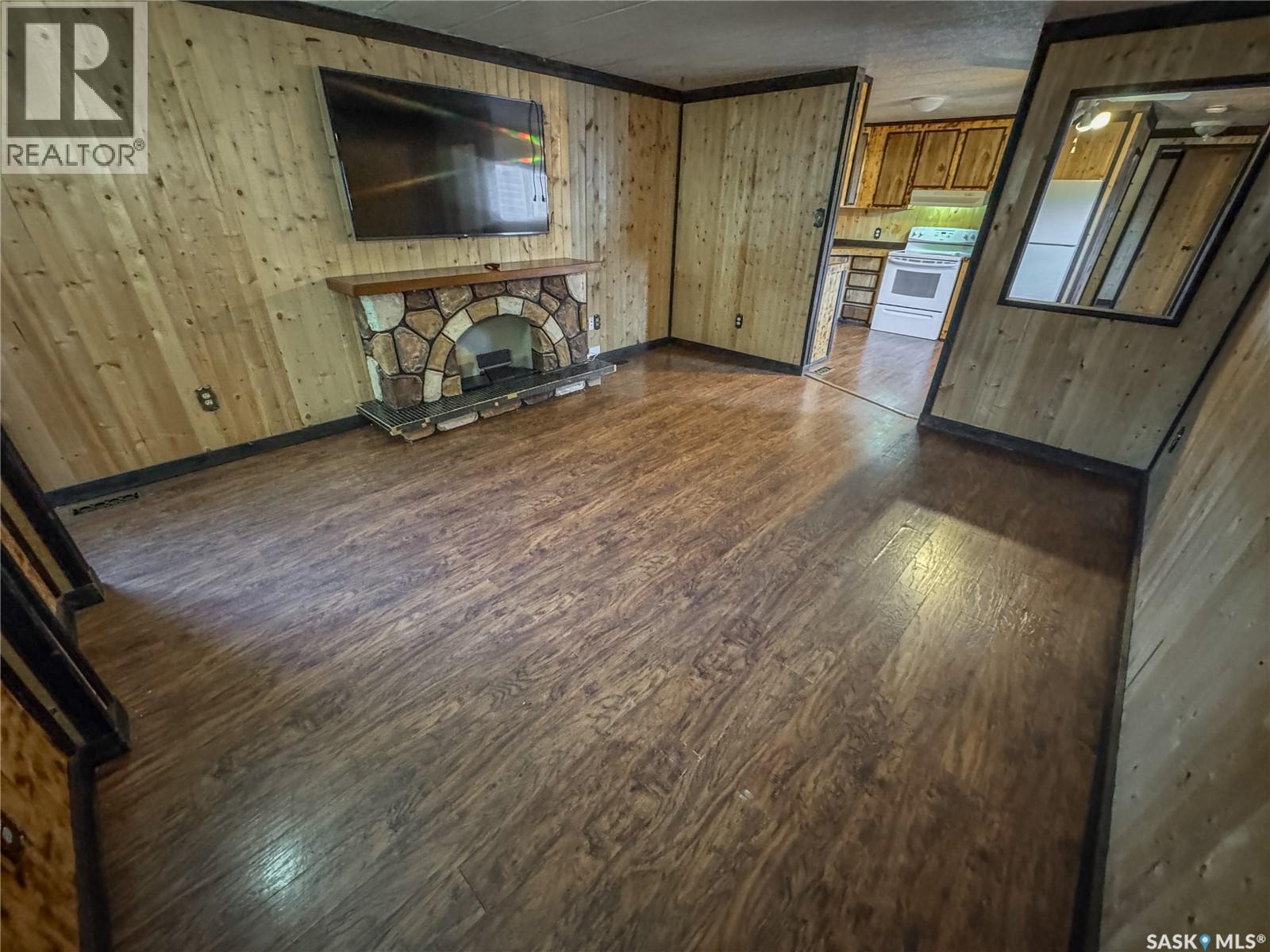 26 Empress Avenue E, Qu'Appelle, SK