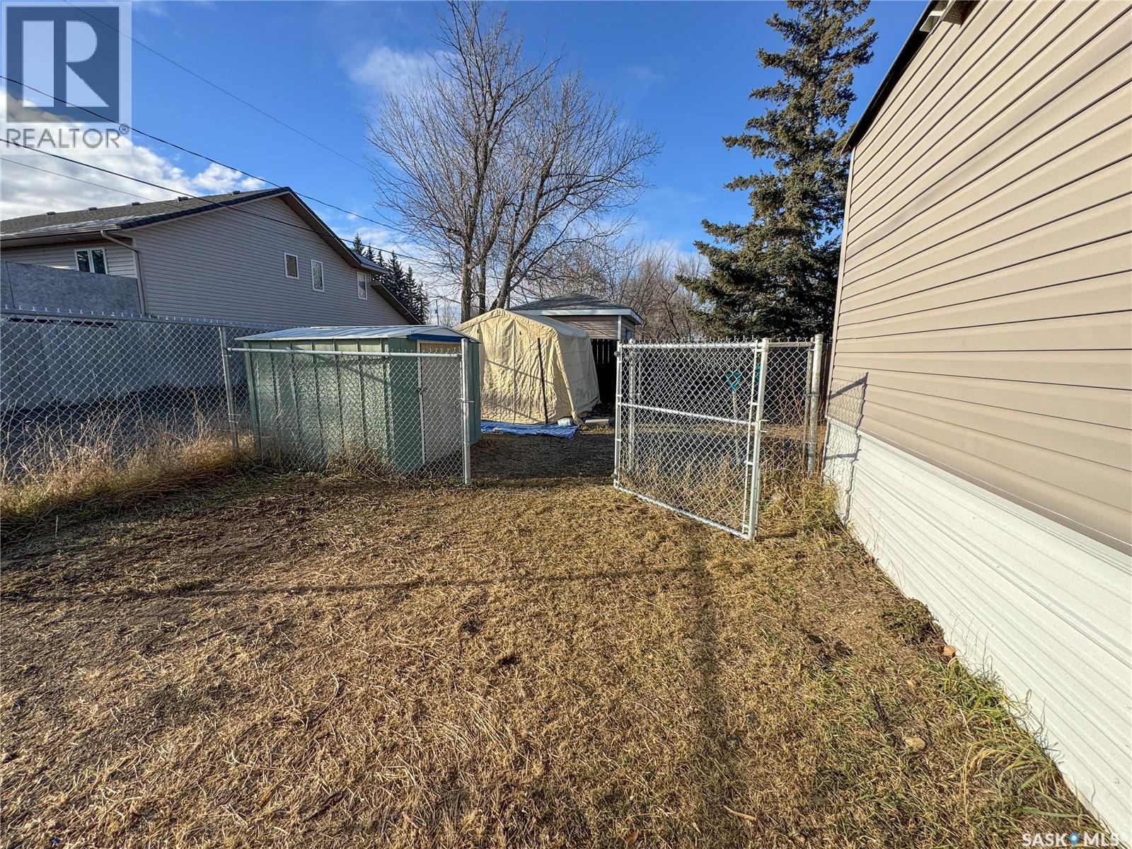 26 Empress Avenue E, Qu'Appelle, SK