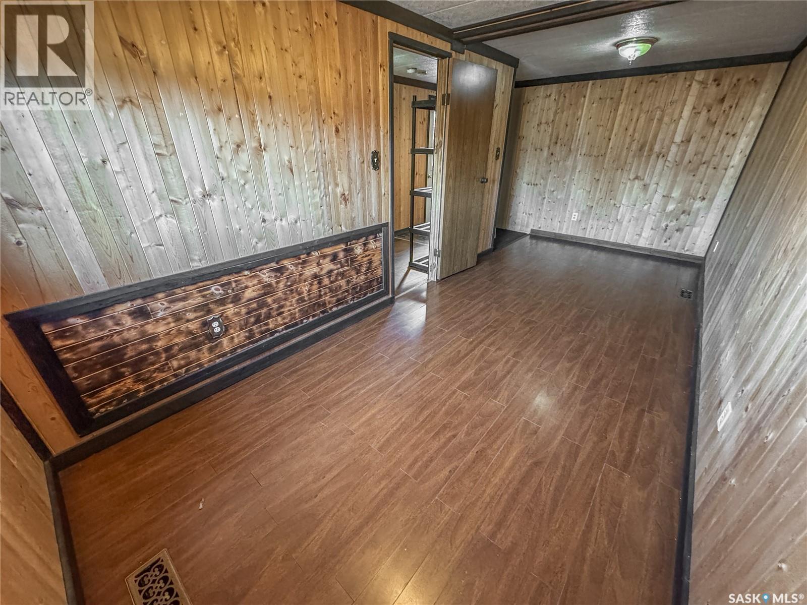 26 Empress Avenue E, Qu'Appelle, SK