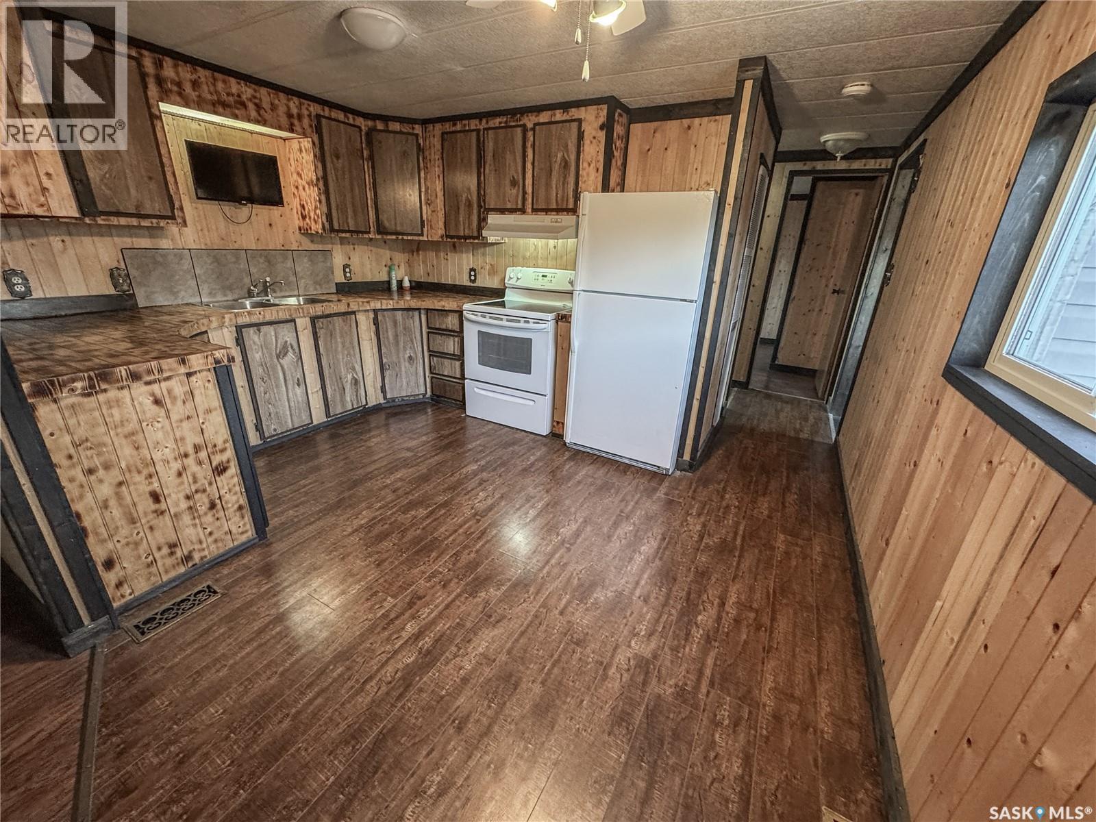 26 Empress Avenue E, Qu'Appelle, SK