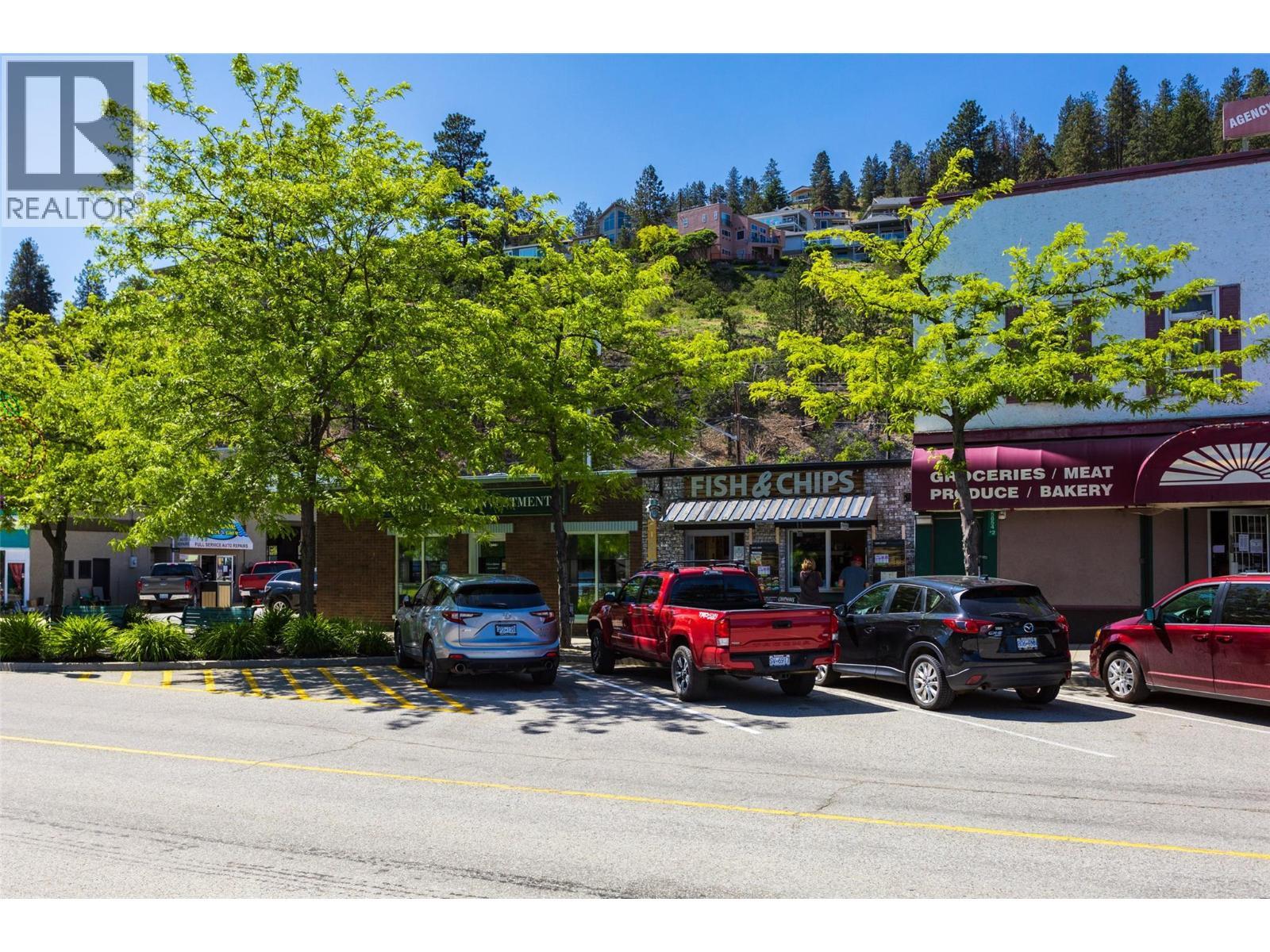5860 Beach Avenue, Peachland, BC